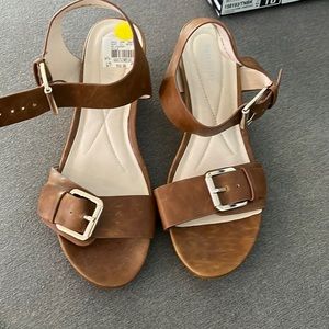 Tan gold buckle wedges